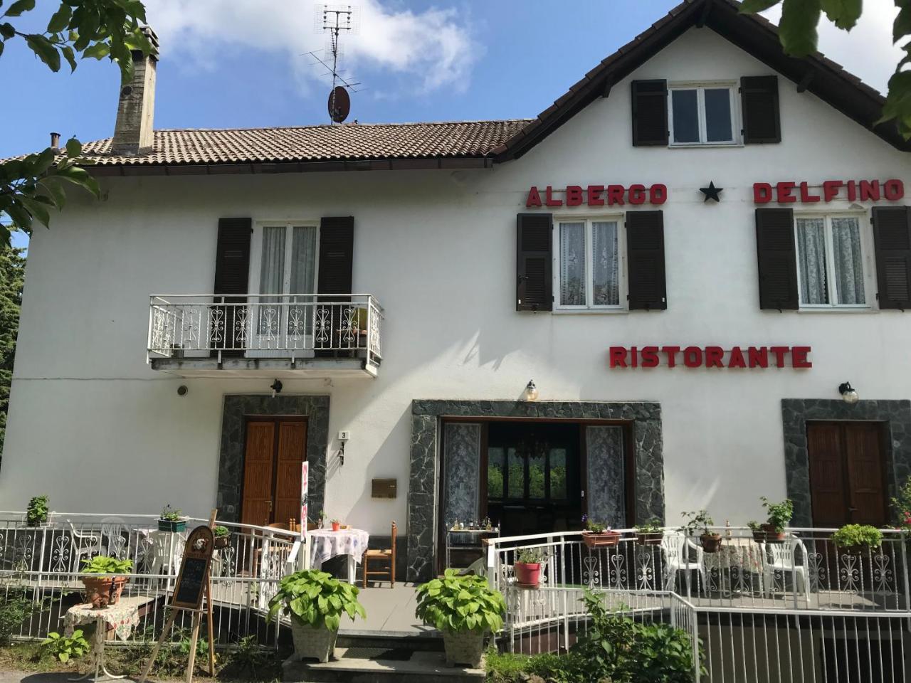 Albergo Delfino San Pietro d'Olba Exteriér fotografie